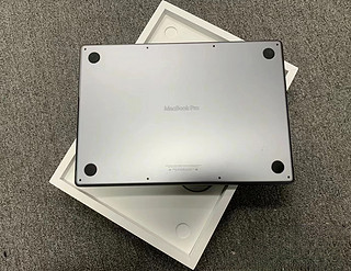 第一次用MacBook，这才是办公本中的王者。