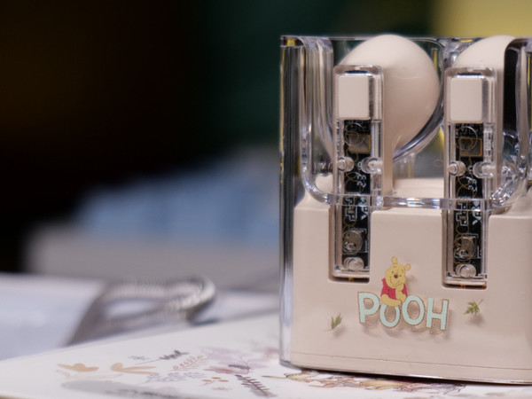 有点离谱，5块钱的蓝牙耳机能用吗？