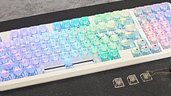 这么晶莹剔透的键盘，你喜欢吗？