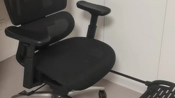 永艺撑腰椅Act100pro：人体工学与舒适度完美结合的办公座椅