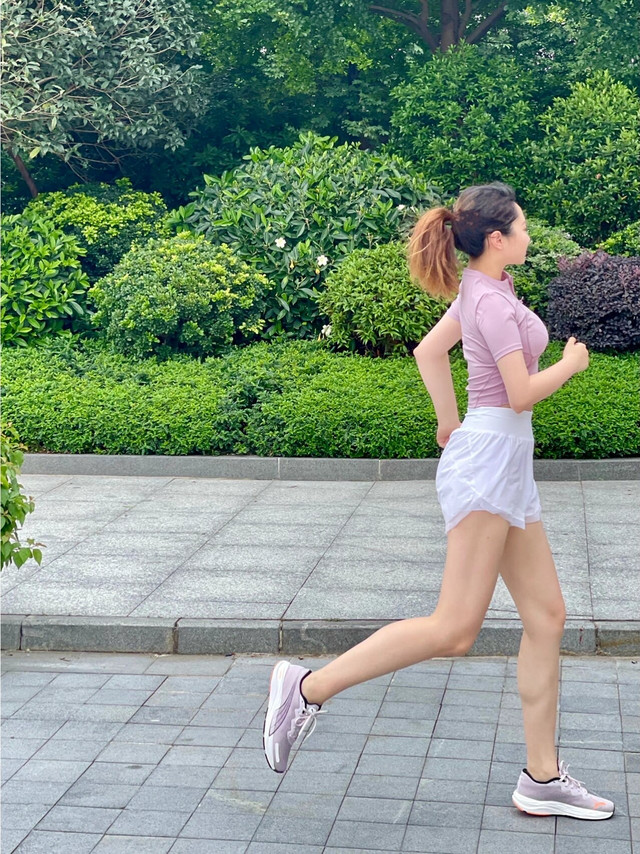 今天🏃🏻‍♀怒跑10km必须要纪念一下！