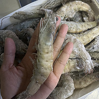 68三斤的虾都买了吗？虾又大肉质又紧实，买少了，只恨冰箱不够大！