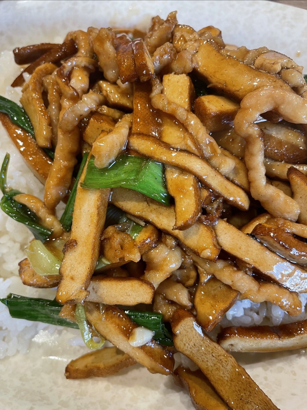 舌尖上的香干肉丝饭