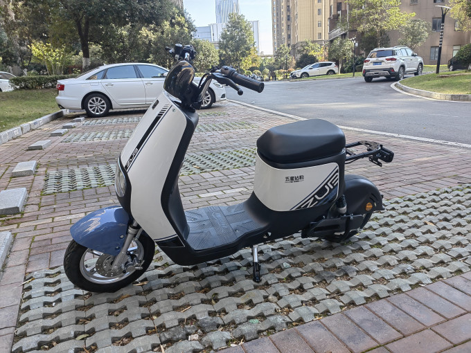 五星钻豹电动车