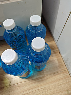 【爆款标题二】一分钟让你学会如何选购玻璃水