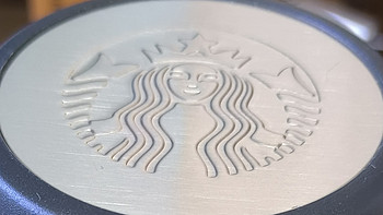 星巴克（Starbucks）白暖暖经典保温杯：上班族的实用之选