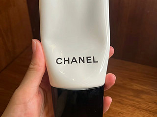 chanel山茶花洁面