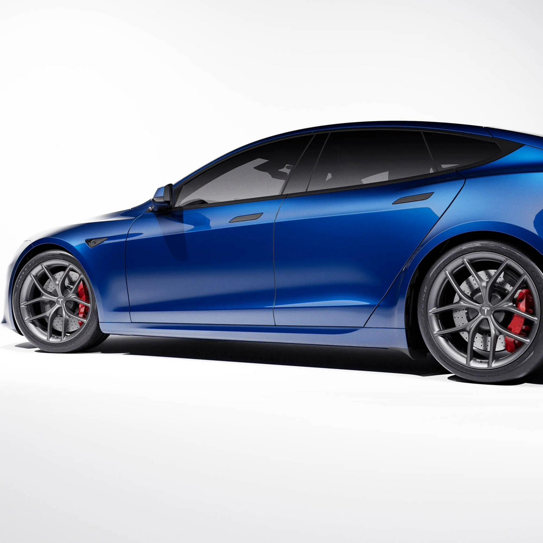 特斯拉 Model S Plaid 碳陶瓷刹车套件开售：解锁 322km/h最高极速，售 109494 元