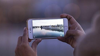 数码产品专区 篇四十四：现在手机的拍照功能究竟怎么样？跟数码相机差距大吗？ 