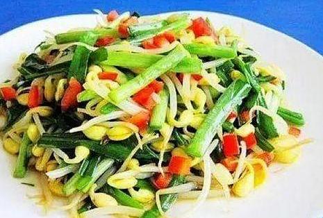 市场卖豆芽，一种上生长素，一种没有生长素，哪种好吃？