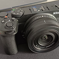 尼康Z30 微单相机：超轻巧便携，拍摄更自由