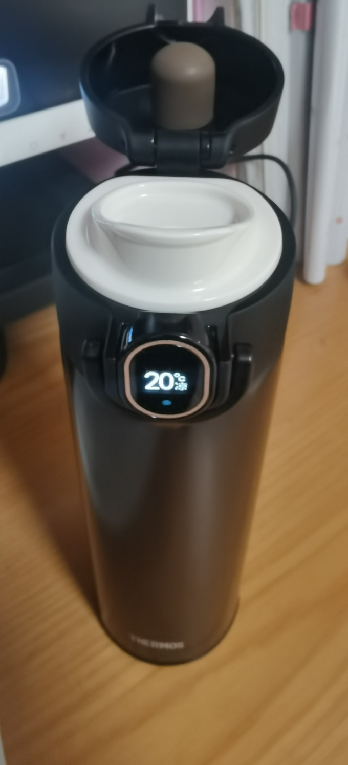 华为膳魔师联手推出的保温杯