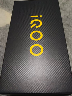 vivo iQOO Z8x 5G手机iqooz8x 骁龙6Gen1 6000mAh大电池长续航 8GB+256GB 月瓷白