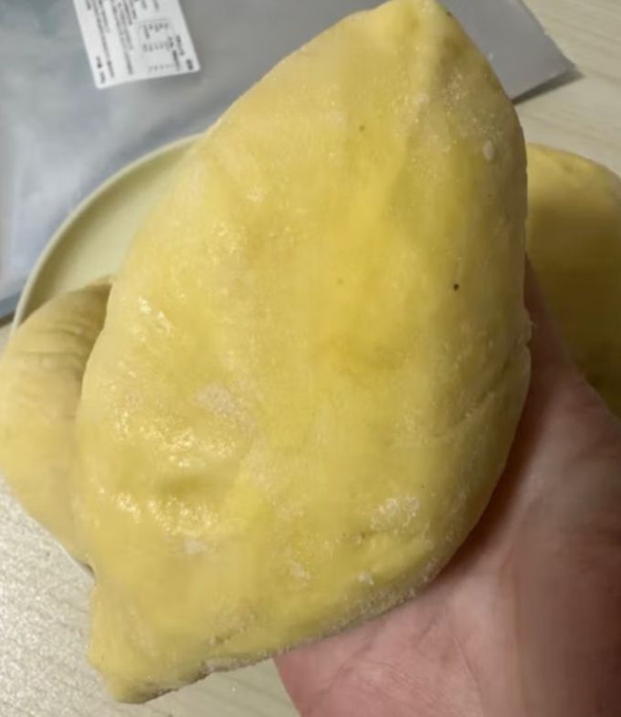 晨捕新鲜水果