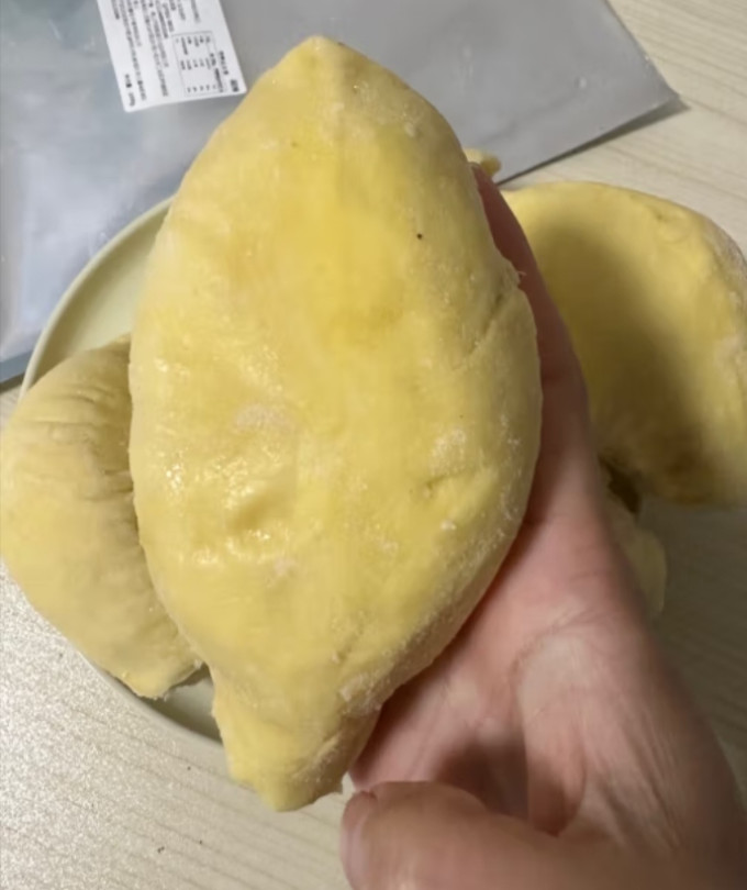 晨捕新鲜水果