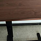  床边小桌子：多功能床边桌，升降调节，稳固承重，加粗钢架加大桌面，让生活变得简单美好　