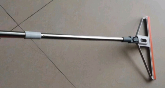 品铸扫把