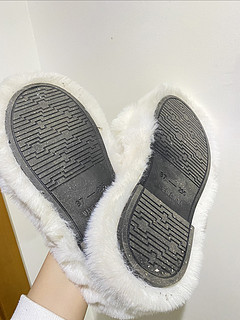 集保暖和颜值于一身的毛毛拖鞋