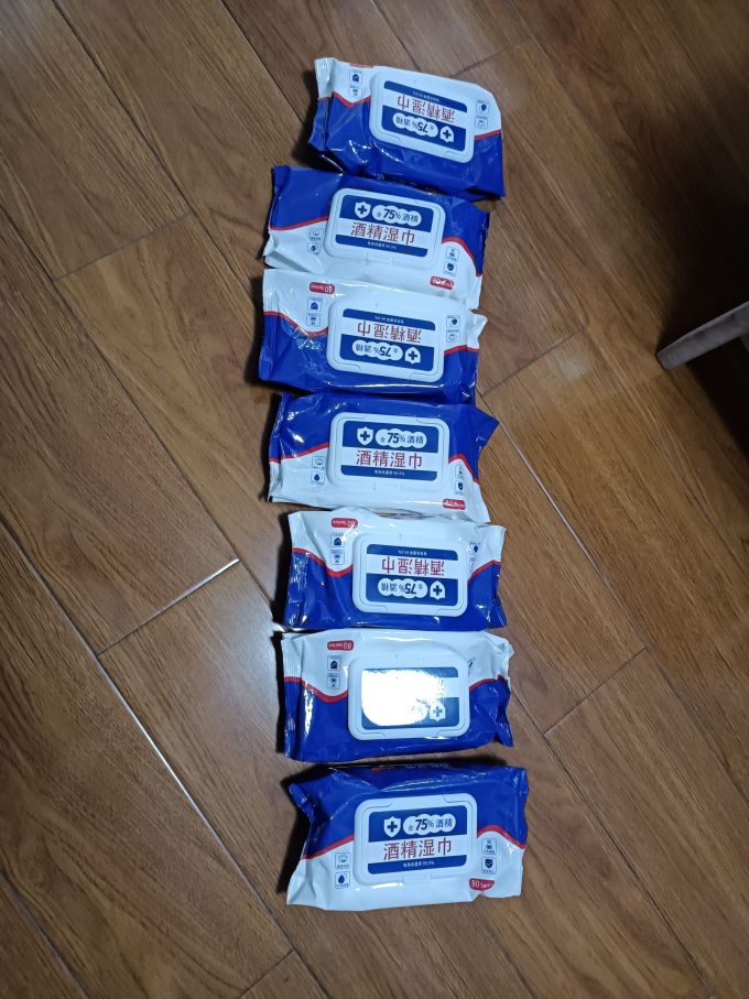 倩挥纸品湿巾
