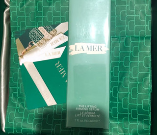 Lamer 修护精华，让你的肌肤焕发自然光泽！