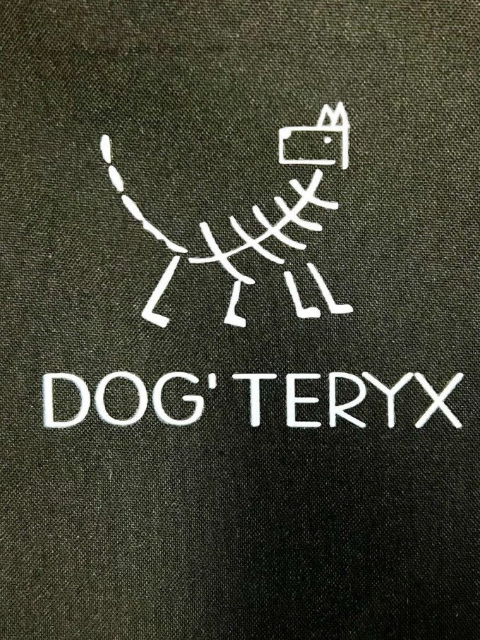 火焱衫冲锋衣