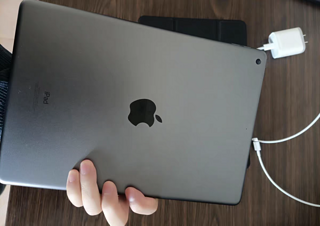 Apple iPad 10.2英寸（第九代）平板电脑 2021款iPad9（A13芯片/1200万像素/iPadOS ）