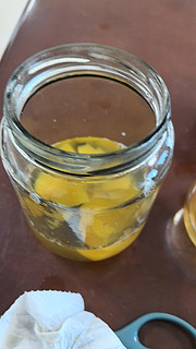 黄桃罐头，冬天里的甜蜜蜜