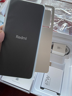 Redmi note13pro 12+256，1299抢购到的。