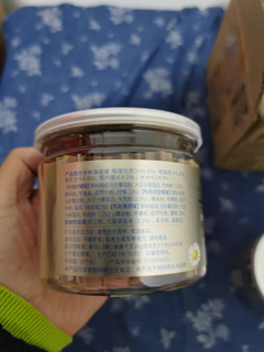 麦富迪的清口香狗狗零食磨牙棒是一款适合小型犬和泰迪幼犬的洁齿骨产品。