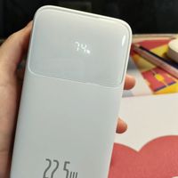 倍思充电宝，还是很不错的，支持国产
