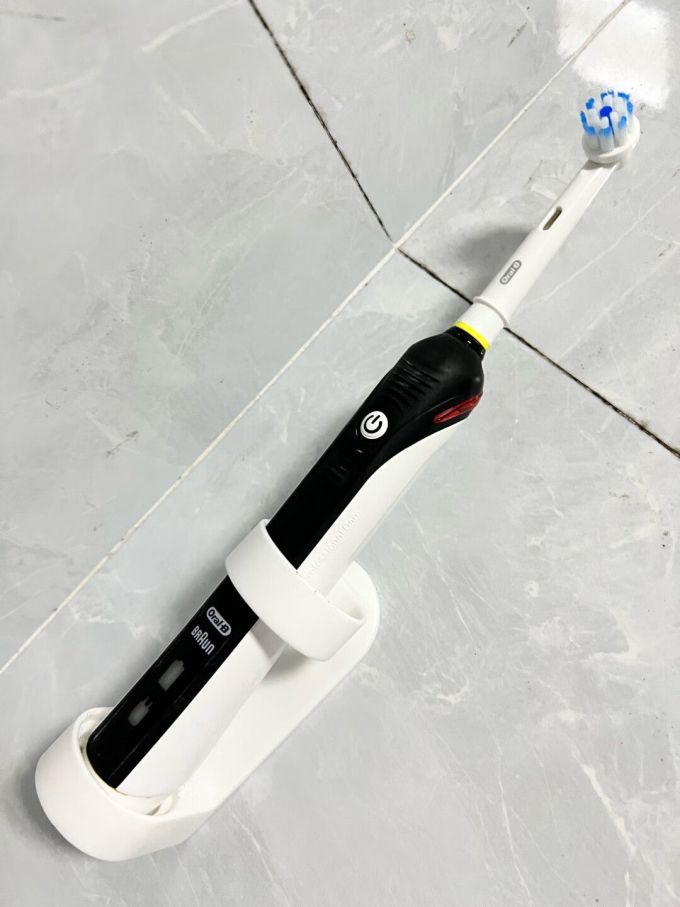 欧乐B电动牙刷