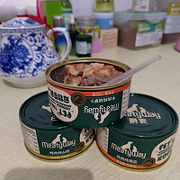 Meatyway爵宴美食罐是一款专为狗狗设计的零食罐头