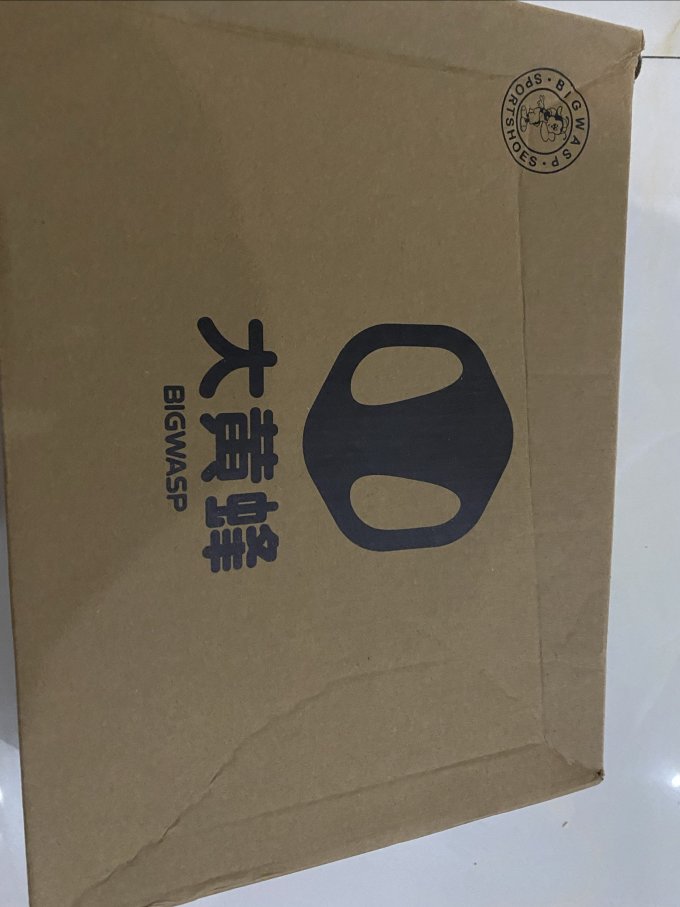大黄蜂童鞋