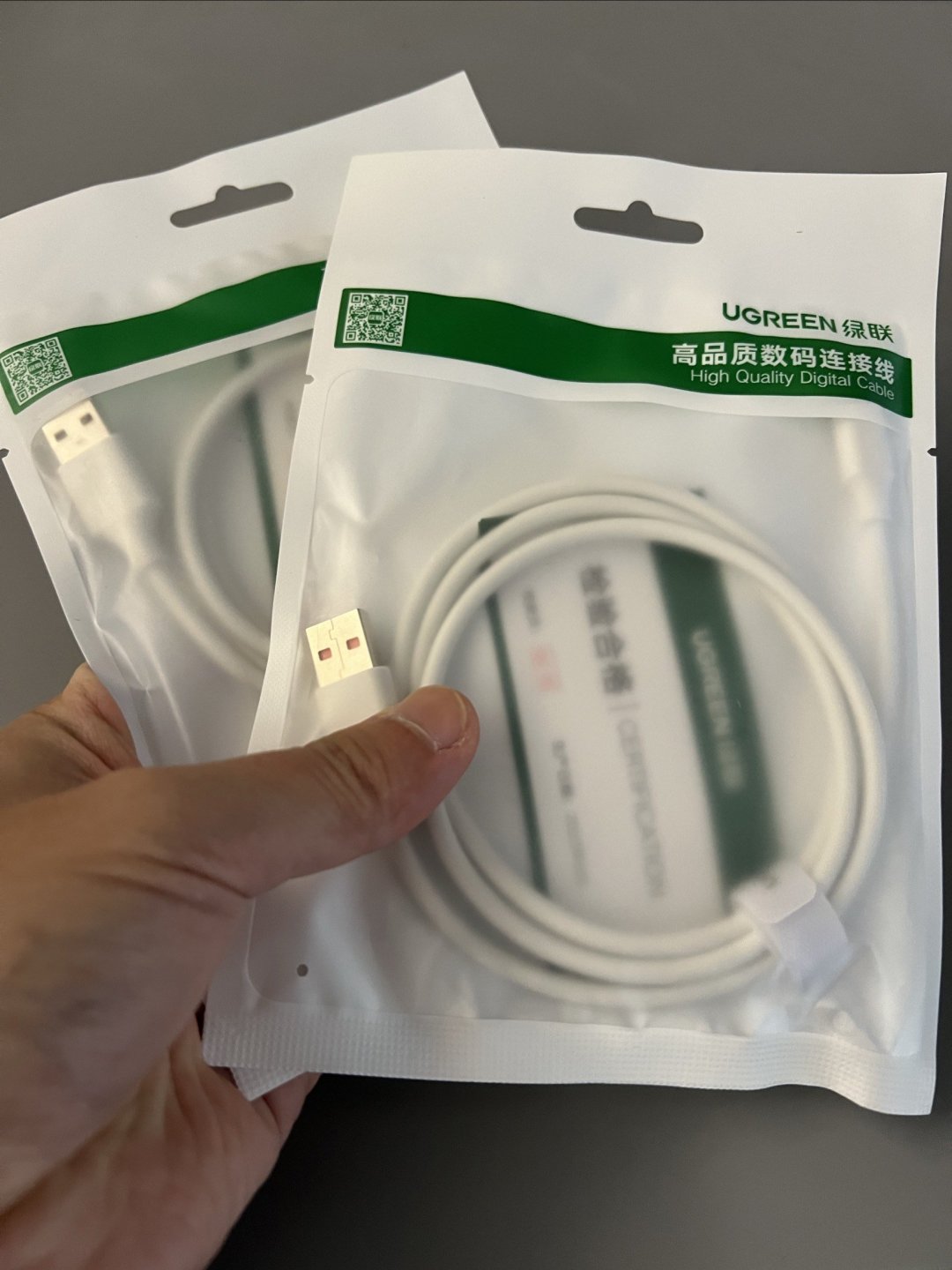 10块钱的绿联数据线真的不错!一下买了两条!