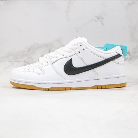 经典鞋款Nike SB Dunk Low Pro ISO