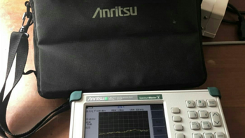 频谱分析仪 篇十一：安立Anritsu MS2711D手持频谱分析仪