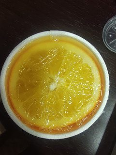 这杯橙汁肉眼可见大橙子，满口橙粒，冬日维C补全！