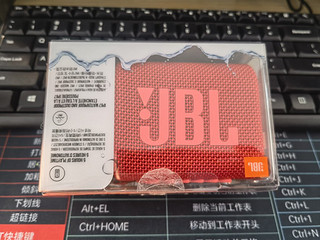 JBL 音箱：音质超群，让你的家变成音乐会!