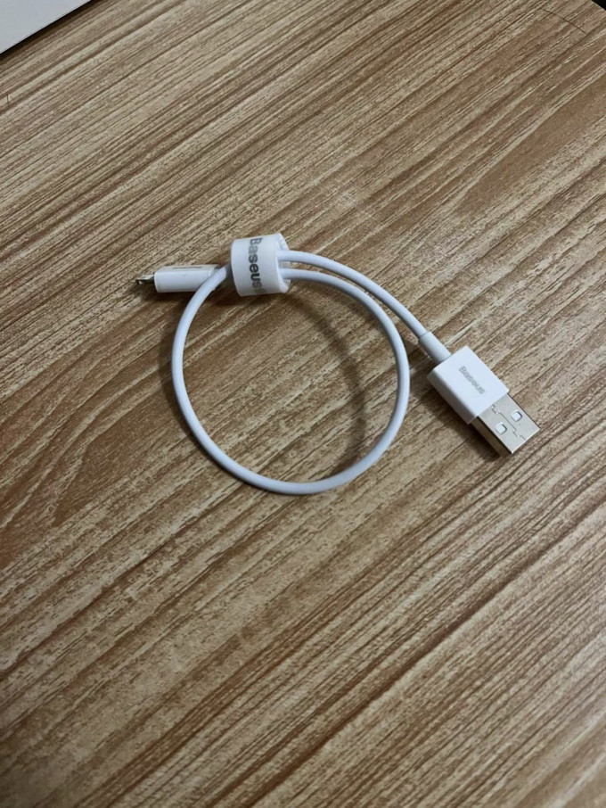 倍思数据线