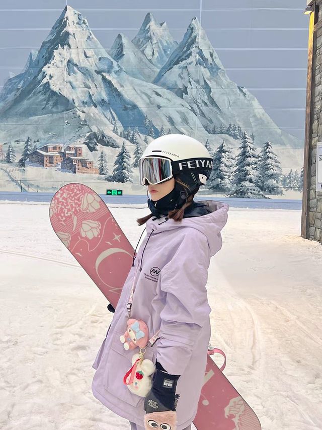 滑雪头盔女单板滑雪盔专业双板滑雪帽男全盔雪镜护目镜一体式套装