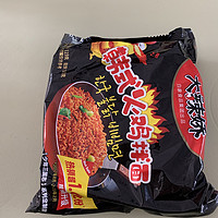 白象火鸡面，一款美味的方便食品。