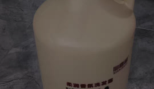 大桶家庭装发廊理发店专用洗发水香水洗发露——5000ml男女大瓶洗头膏的革新与魅力