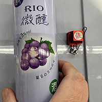 锐澳（RIO）预调鸡尾酒果酒微醺3度，葡萄白兰地风味的