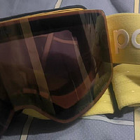 Powster蔡司磁吸防雾滑雪镜：专业护目镜，让您在雪地中享受安全与时尚