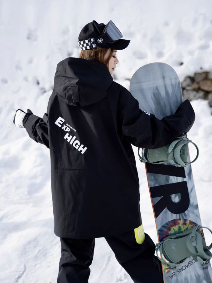 滑雪服