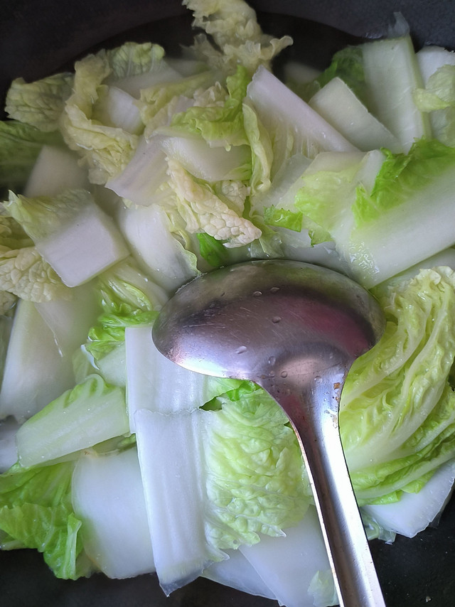 一顿红烧肉白菜炖豆腐，真的很好吃