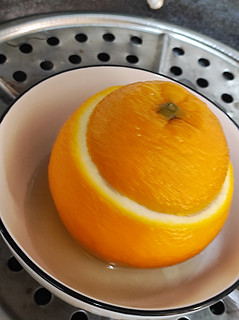 蒸个橙子，听说可以治咳嗽