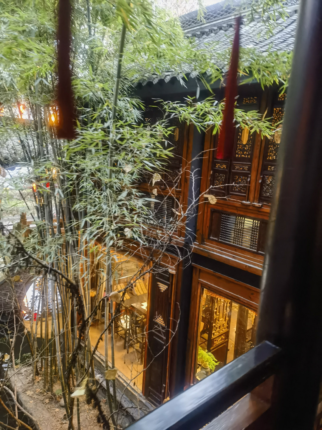 带你走遍成都的100家餐饮特色店篇(1)——闲庭(峨影店)