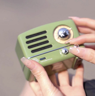 猫王音响收音机是一款非常出色的音响设备。