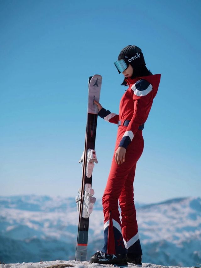 滑雪初学者：单板还是双板？